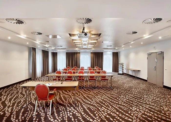 Sunday Hotel Frankfurt Airport
